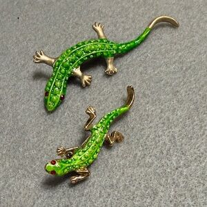 Green and Gold Reptile Brooch Set